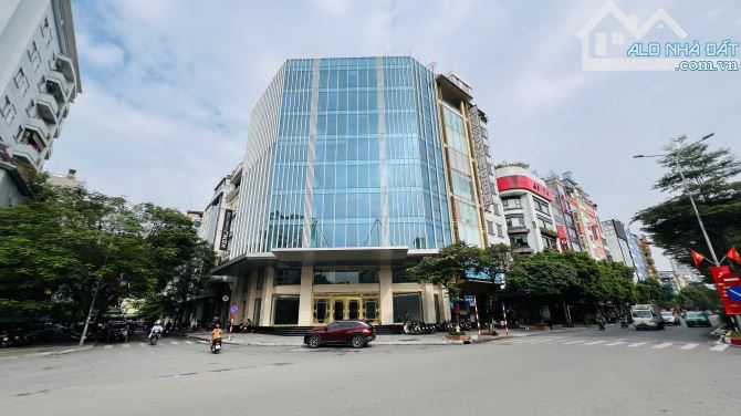 CC BÁN ĐẤT MP DỊCH VỌNG HẬU - LÔ GÓC - PHÙ HỢP XÂY TOÀ VĂN PHÒNG. 135m2 - 68,5 Tỷ. - 4