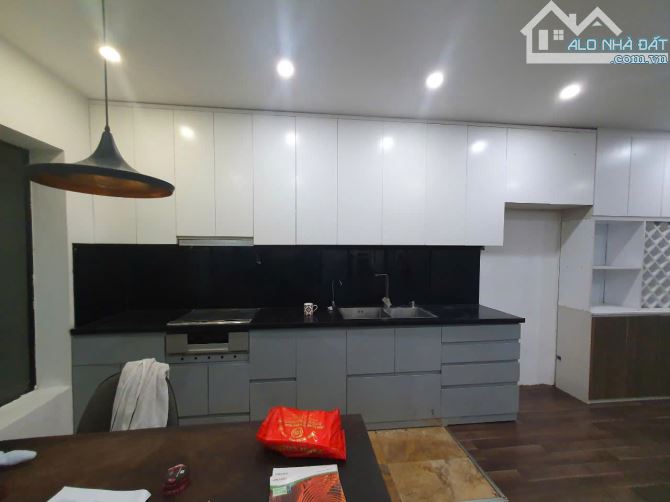 Cho thuê căn hộ phố Kim Mã, Ba Đình, 75m2, 2 ngủ, đẹp, 12.5 triệu/th - 4