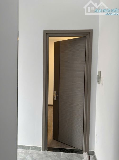Quận 5 Lê Hồng Phong,  2 Tầng 30m2, sát mặt tiền, vuông vức, hoàn công, giá 4.9 tỷ TL - 4