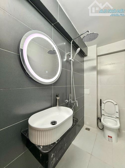 Chính chủ bán gấp nhà 63m2 ngay Lê Lợi, Gò Vấp. Giá: 2 Tỷ 750. Sổ hồng riêng, hẻm thông - 4