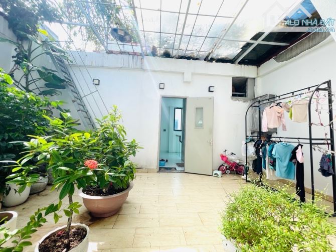 BÁN NHÀ LK KIẾN HƯNG LUXURY - VỈA HÈ 2 BÊN, Ô TÔ TRÁNH, KINH DOANH, RỘNG RÃI, Ở SƯỚNG - 5