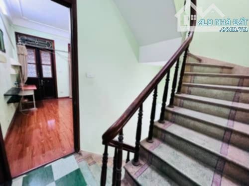 Mặt Phố Doãn Kế Thiện, Trung tâm Cầu Giấy  Dt 85.6 m2 x 4 tầng, mt 3.6 m   Giá 20 tỷ - 6