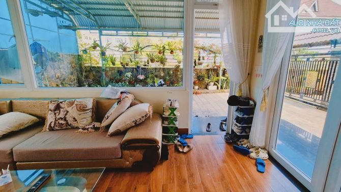 Hạ giá bán nhà khu nghỉ dưỡng cách Hồ Xuân Hương chỉ 500m Yersin Đà Lạt 200m² chỉ 13.5 tỷ - 7