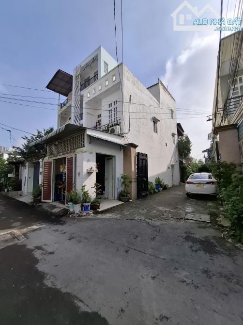 Bán nhà đường 39 Bình Trưng Đông Tp Thủ Đức giá 5,7 tỷ