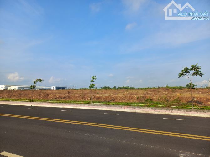 Bán đất xây dựng xưởng 3ha KCN Đất Đỏ 1, Huyện Đất Đỏ, BRVT