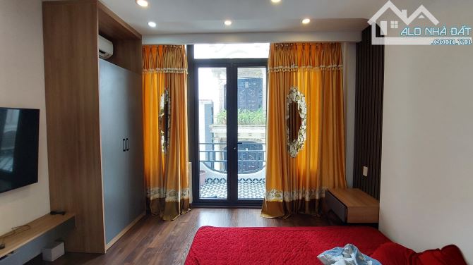 Bán nhà Trần Nguyên Hãn, Lê Chân, 4,5 tầng, 66m2, 7,9 tỷ.