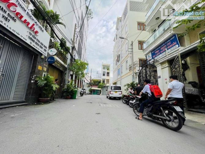 Đất HXT Thông Dương Quảng Hàm F5 DT 8x27m giá 21 tỷ