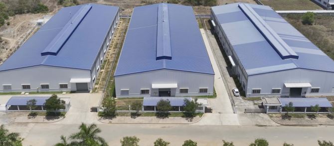 Cho thuê kho xưởng mới 1.700m2 trong KCN Long Hậu. PCCC tự động, trạm hạ thế. Giá 98k/m2.