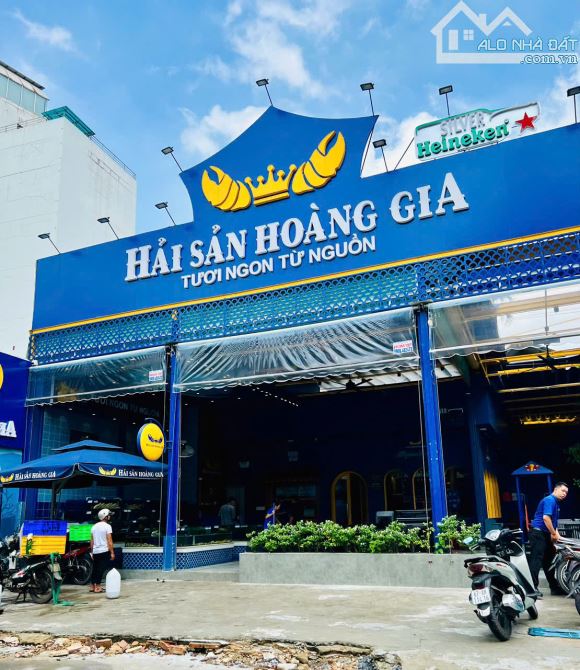 Bán khuôn đất 2MT Tên Lửa, Q. Bình Tân. Diện tích 19x37m, ngay sát Aeon Mall - 80 tỷ