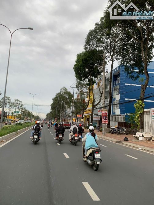 Bán nhà 3 lầu MT đường Trần Hoàng Na ( KDC Hồng Phát ) , phường An Bình