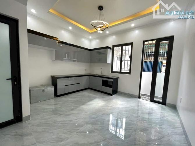 🍍Cần bán nhà 3 tầng ngõ 37 An Đà, Đằng Giang, Ngô Quyền, 50m2, giá 3,05 tỷ - 1