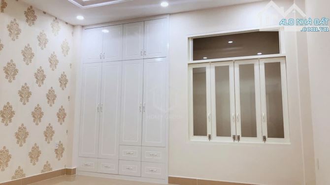 Nhà hẻm oto gần ĐH Luật, KĐT Vạn Phúc, 100m2 1 trệt 2 lầu, 4pn 5wc. - 1