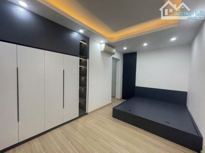 BÁN CHUNG CƯ THÀNH PHỐ GIAO LƯU 80M2 - 4.1 TỶ - 1