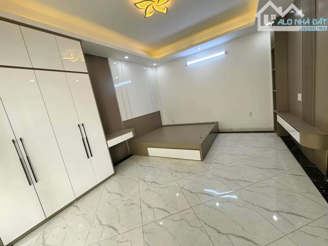 HIẾM 1-0-2. nhà kđt Văn Phú 40m2, 7 TẦNG, giá 11 tỷ, VỈA HÈ - KINH DOANH - Ô TÔ TRÁNH - - 2