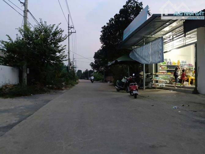 64m2 lô góc 2 mặt tiền, cạnh trục hồ tây ba vì resort làng mít giáp trục chính nhỉnh 1ty - 2
