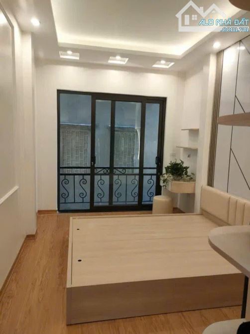 NHÀ SIÊU ĐẸP 2 THOÁNG GẦN PHỐ 5,85 TỶ 26m 5 TẦNG MT 3m FULL NỘI THẤT KIM MÃ BA ĐÌNH - 3