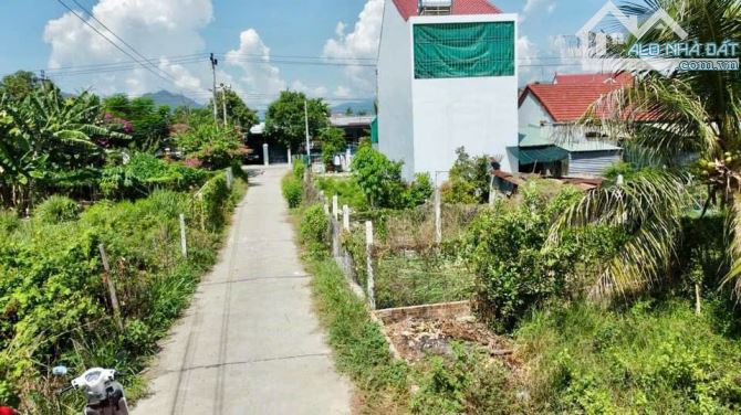 Đất Diên Toàn Diên Khánh cách Võ Nguyên Giáp 200m, dt 110m2, giá 1 tỷ 590 - 4