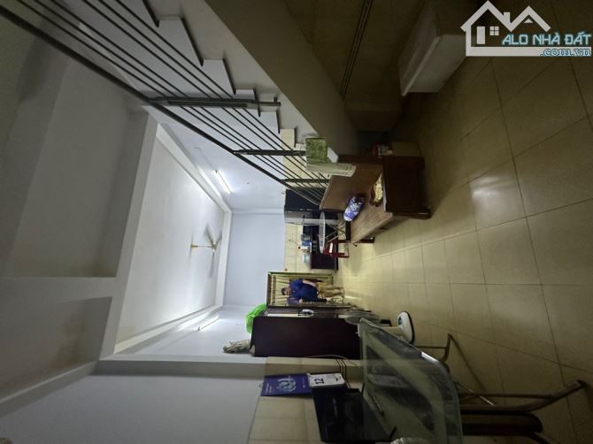 Bán nhà Dương Bá Trạc, quận 8, 60m2, ngang 4m, sân để xe, sân thượng, pháp lý chuẩn, nhỉnh - 4