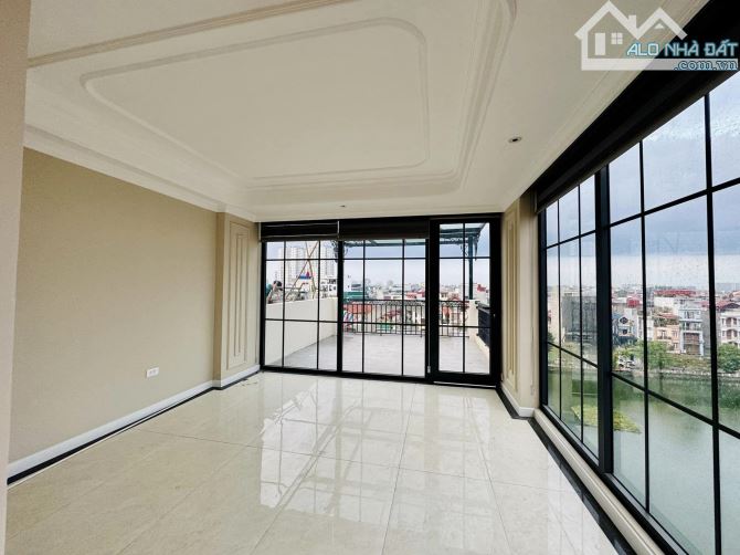 DUY NHẤT! NHÀ PHỐ BỒ ĐỀ SIÊU ĐẸP VIEW HỒ - Ô TÔ TRÁNH - 70M2*8T*4.5M - KINH DOANH VIP - 4