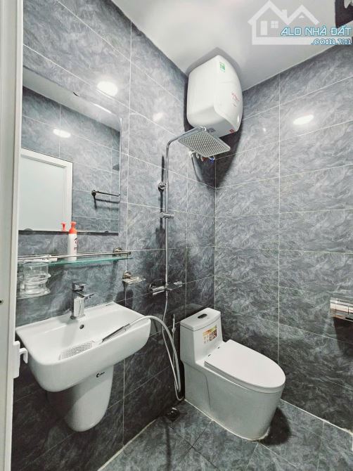 Bán nhà Doãn Kế Thiện, Cầu Giấy, 44m2, giá hơn 9 đồng - 5