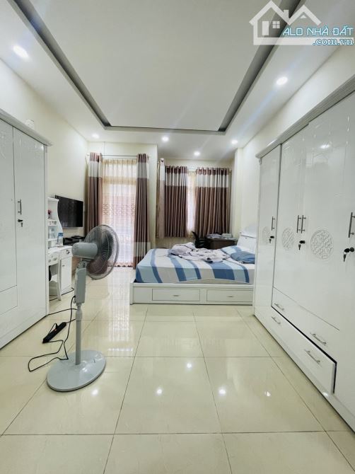 Nhỉnh 7 tỷ có nhà 4 tầng Hẻm nhựa 6m ngay khu Bàu Cát Quận Tân Bình - 5