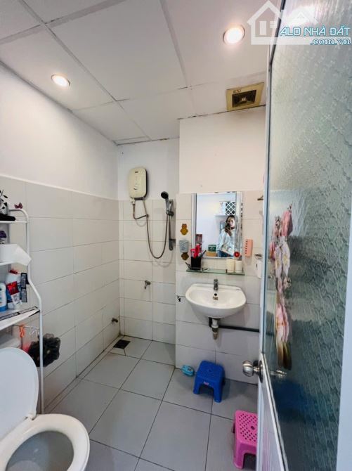 Căn hộ giá rẻ CT7 Vĩnh Điền Trung-Nha Trang Dt:64m2 Có 2pN-1PK-1WC Để lại full nội thất Ch - 7