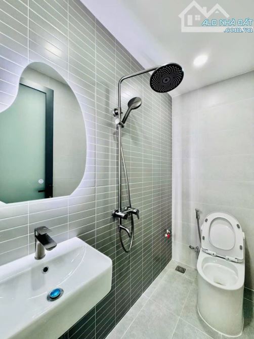 SIÊU PHẨM GÒ VẤP CỰC XINH 47,6M2 DƯƠNG QUẢNG HÀM, PHƯỜNG 6, GÒ VẤP XÂY DỰNG KIÊN CỐ 2TY6 - 9