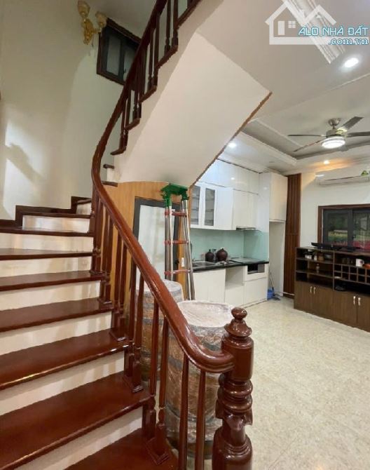 HÀM NGHI , 50M , 5 TẦNG , KINH DOANH. PHÂN LÔ. LÔ GÓC. 14 TỶ.