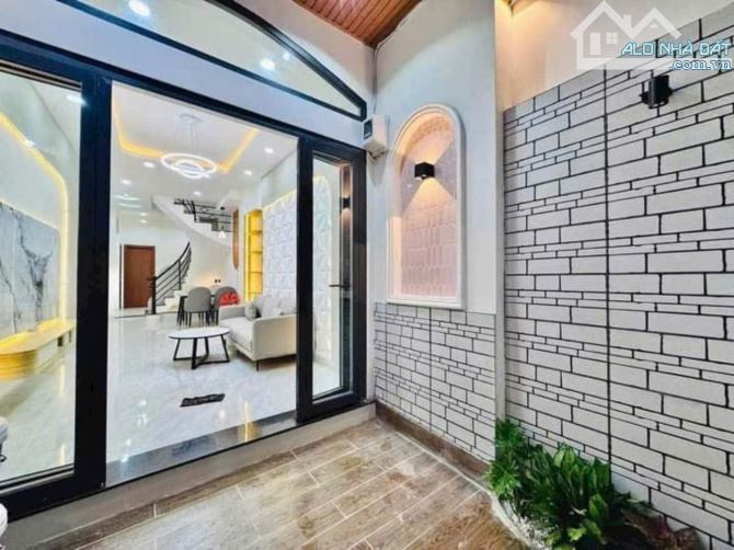 Bán nhà sát MT Nguyên Hồng, P11, 60m2 chỉ hơn 5 tỷ KIẾM ĐÂU RA - 10