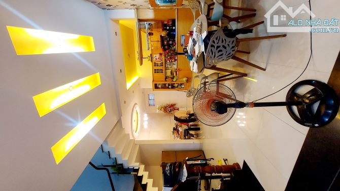 Bán nhà lầu cực đẹp khu cư xá công an B5, phường Tân Hiệp - 1