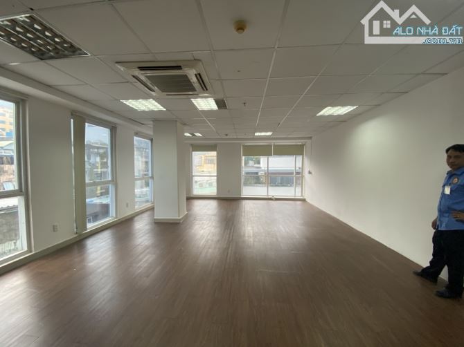 Cho thuê Văn Phòng Quận 1 giá rẻ - đường Nguyễn Thái Bình - DT: 70m2 - 100m2 - 150m2 - 1