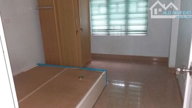 Bán đất phố Cầu Đơ tặng nhà cấp 4 35m2, lô góc hai mặt thoáng, oto cách 20m giá 4.95 tỷ! - 1