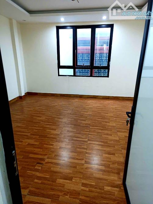 Bán nhà 2 thoáng Ngõ 56 Thạch Cầu 50m2 4 tầng. MT:5m, 5.2 tỷ Long Biên Hà Nội - 1