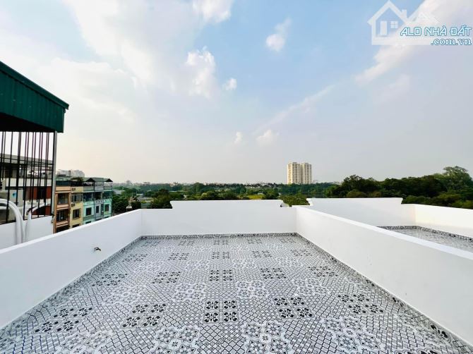 Bán nhà đẹp Vĩnh Hưng, 30m2, 5 tầng, ngõ ba gác, sổ riêng, 4.58 tỷ - 1