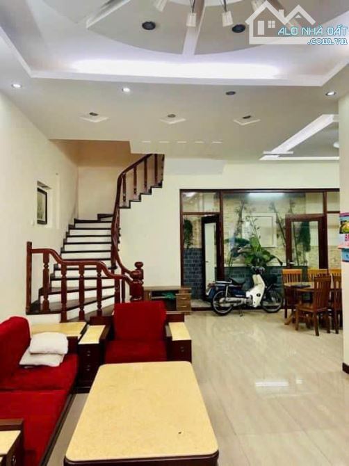 PHÂN LÔ NGÔ THÌ NHẬM, Ô TÔ ĐỖ CỬA, 51M, 10.25 Tỷ - 1