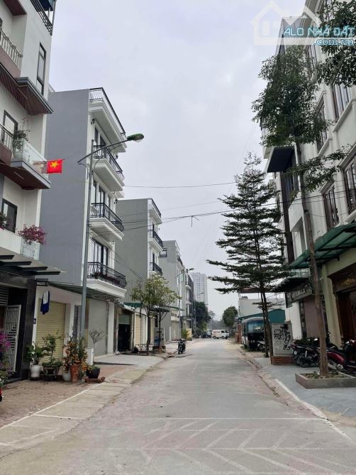 Lô Góc Siêu Đẹp - 100m2, Phân Lô Kiều Mai, Vỉa hè 4m, Kinh Doanh, Toà Văn Phòng, 22.5 tỷ - 2