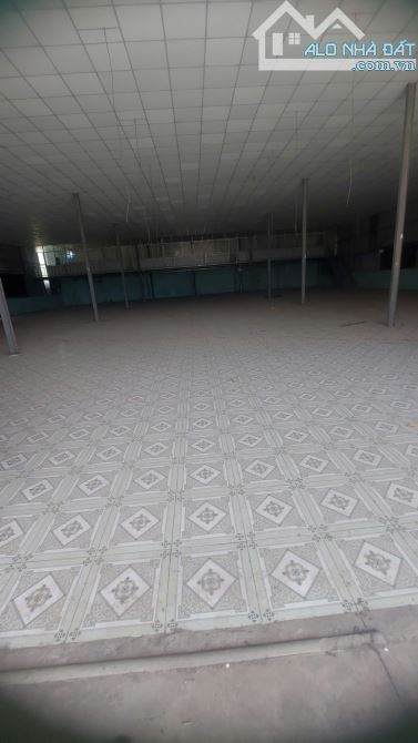 Cho thuê xưởng hoặc kho xưởng 900m2 giá rẻ 35tr ở TP Thuận An, Bình Dương - 2