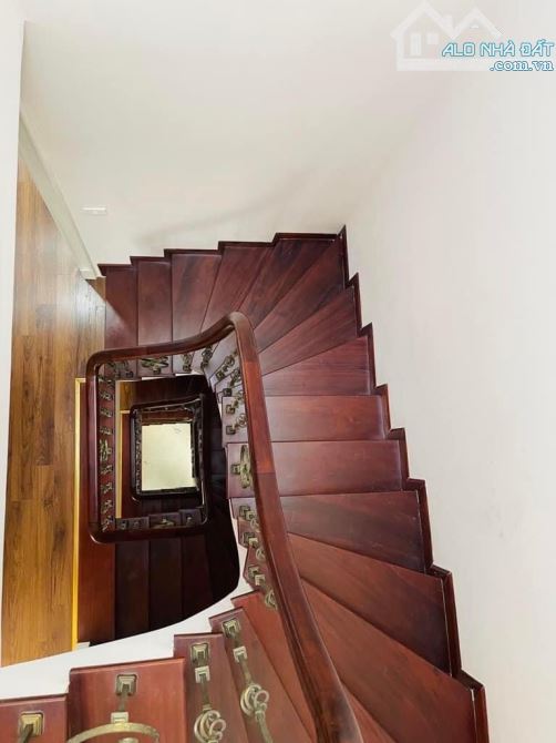 nhà đẹp Đại Từ 74.1m, 5tầng, ngõ ô tô tránh thông, ở sướng, giá 22.81 tỷ - 2