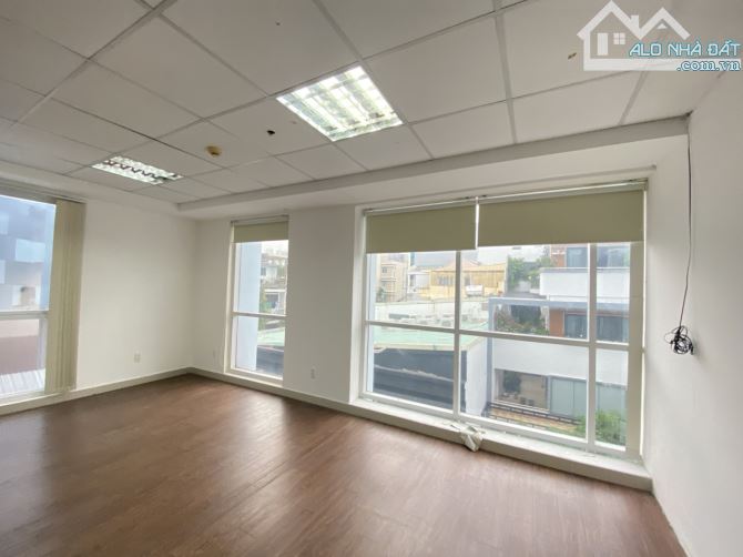 Cho thuê Văn Phòng Quận 1 giá rẻ - đường Nguyễn Thái Bình - DT: 70m2 - 100m2 - 150m2 - 2