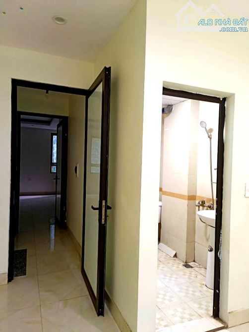 Bán nhà 2 thoáng Ngõ 56 Thạch Cầu 50m2 4 tầng. MT:5m, 5.2 tỷ Long Biên Hà Nội - 2