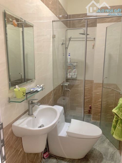 Bán Gấp Nhà HXH Đường đất mới Phường BTD A Bình Tân DT khủng 4mx20m 4 Tầng chỉ 6.7 Tỷ - 3