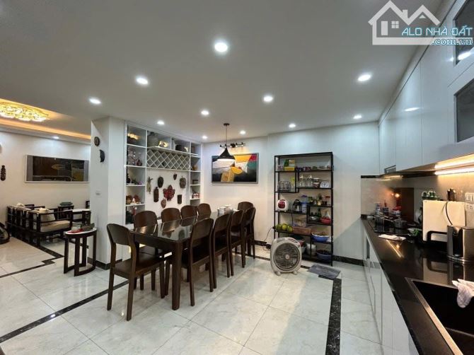 Nhỉnh 12 tỷ - Bán Gấp - Kim Mã - Ba Đình - Dtsd: 56m² x 4,5 tầng - 4