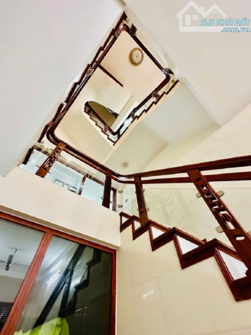 BÁN NHÀ PHÂN LÔ HỒNG HÀ PHÚC XÁ MỚI 55M X 6T GIÁ 19 TỶ - 4