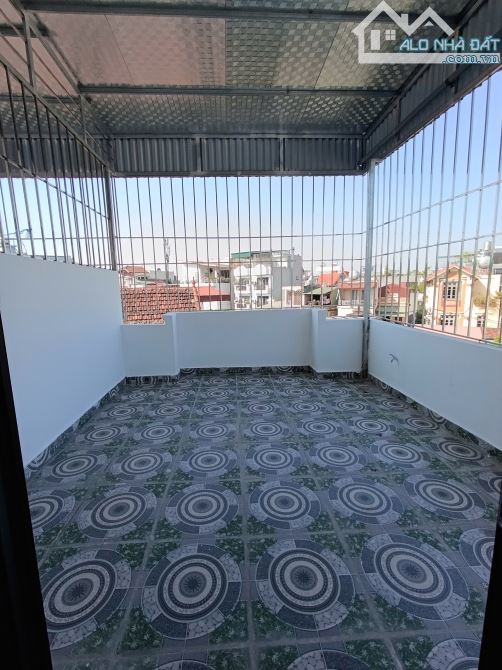 Bán Nhà Nguyễn Khoái, Nhà 5 Tầng Xây Mới Cực Đẹp, Ngõ Rộng, Gần Ô Tô Tránh, Giá 4.9 Tỷ - 5