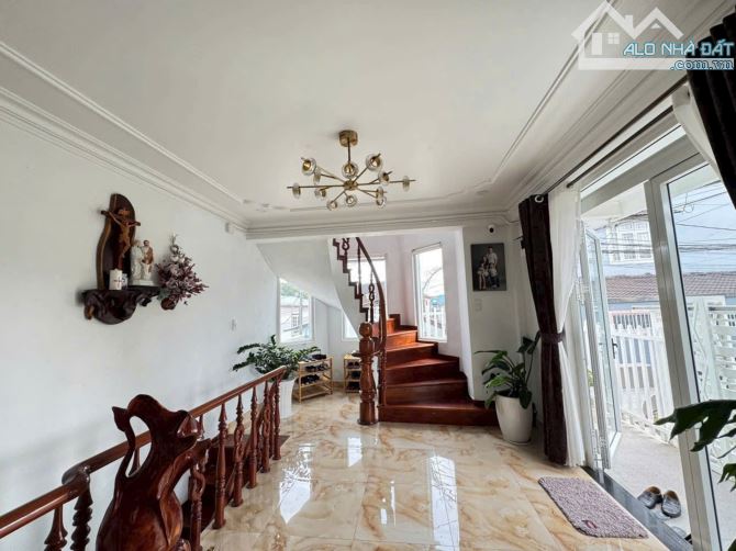 🏡 Căn villa 2 mặt tiền toạ lạc giữ trung tâm đường Ngô Thì Nhậm P4 Đà Lạt - 6