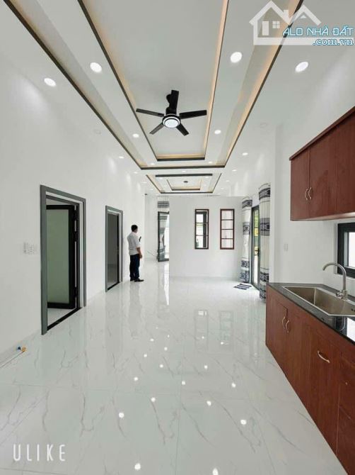 Bán nhà vườn 300 m2 Phước Lâm, Cần Giuộc, sổ riêng 2T750 - 6