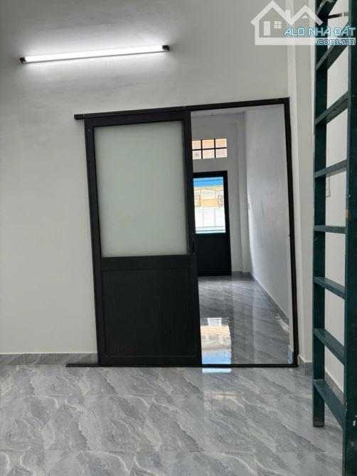 Bán nhà Phạm Thế Hiển, quận 8, 35m2, nhỏ xinh, ngang 4, sổ hồng riêng, giá rẻ, nhỉnh 3 tỷ - 6