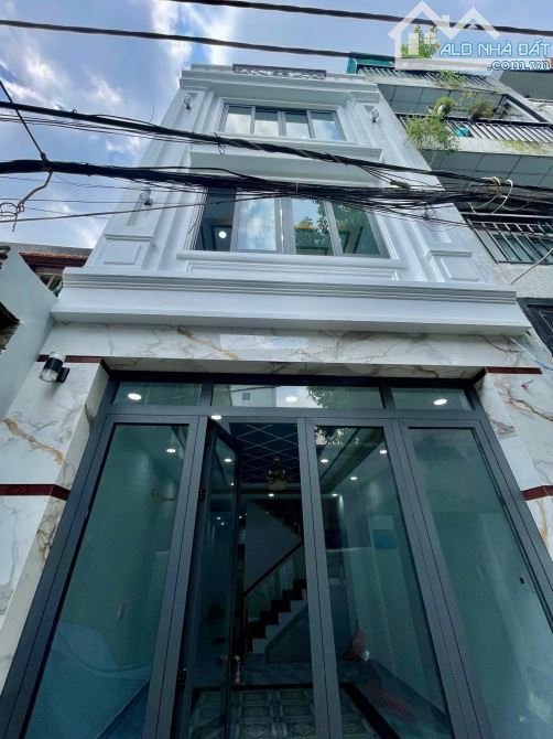 NHÀ ĐẸP MỚI 4PN 49m2 8,9 tỷ Q1