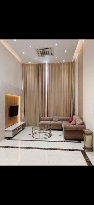 Cho Thuê Căn Hộ Phú Hoàng Anh , 5PN , 3WC , 200m2 , Penthouse ,Full Nội Thất , 21 triệu/th - 1
