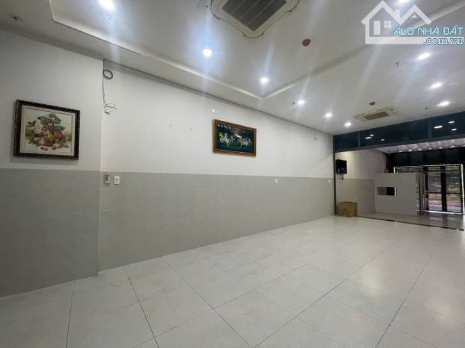 Cho Thuê Mặt Bằng Trần Xuân Soạn Quận 7 150m2 - 1